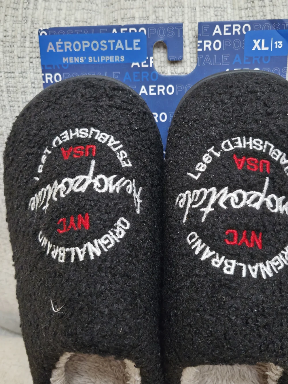 Aeropostale Men's Black Slip-On Slippers Size 13men